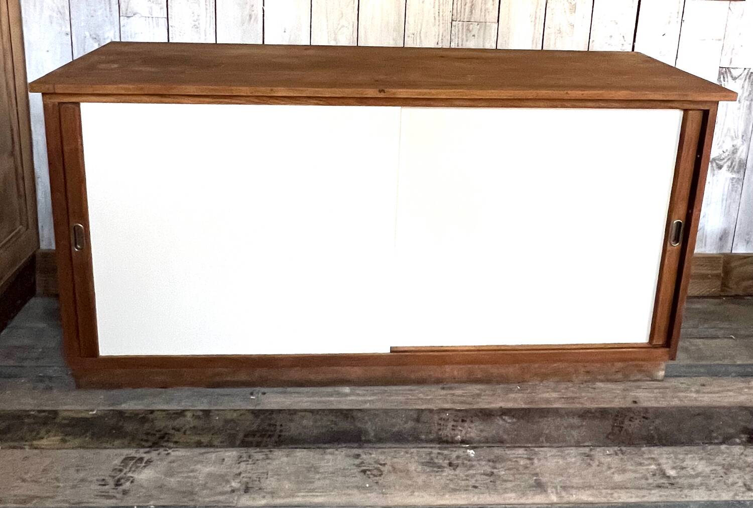 Sliding door enfilade