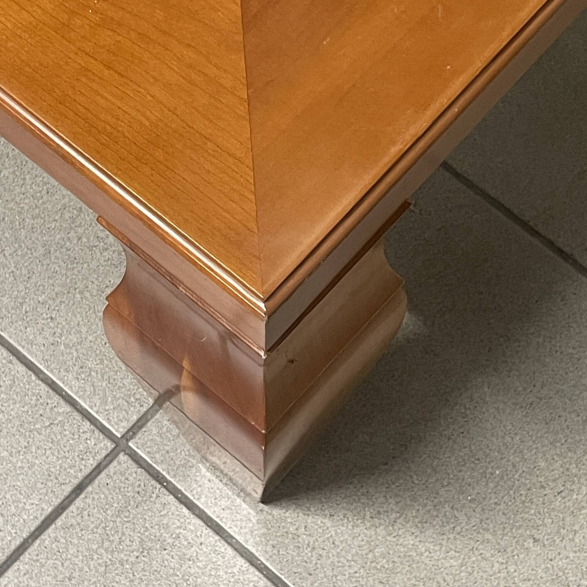 Coffee table "Mensa Magna" – Design by Léon Krier for Giorgetti (Years '