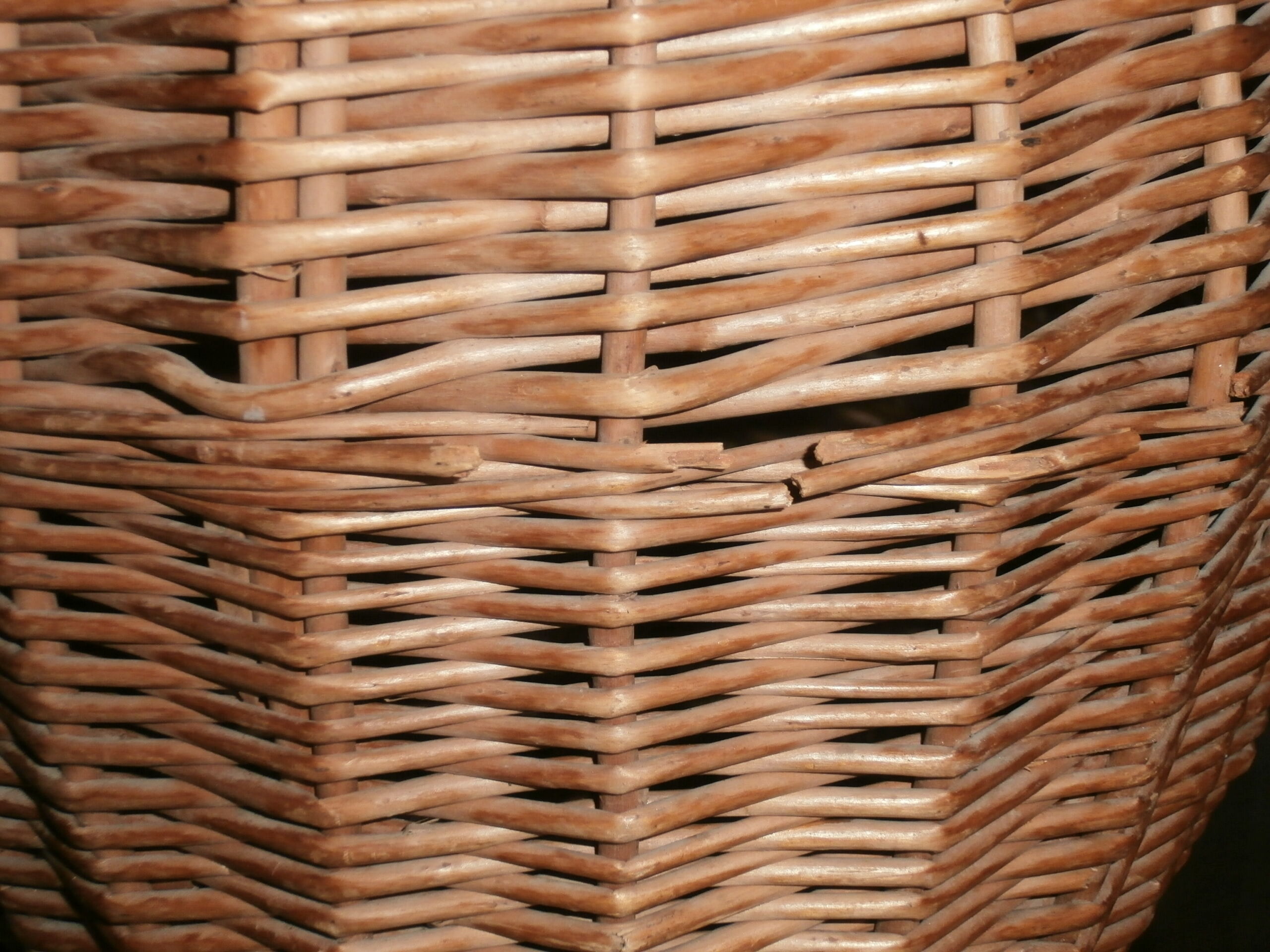 Wicker basket