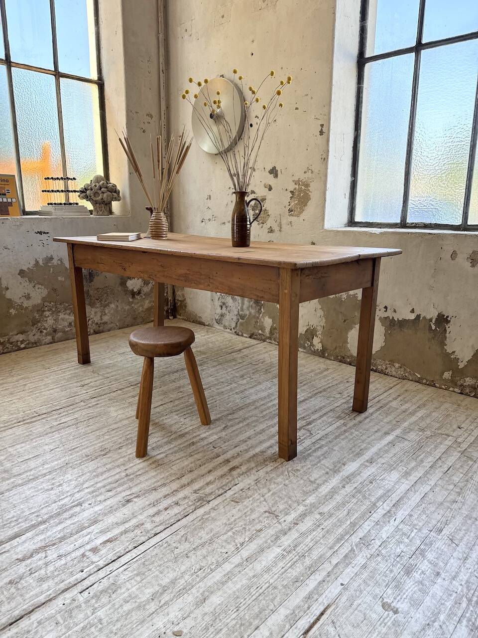 Cherry farmhouse table 1m8