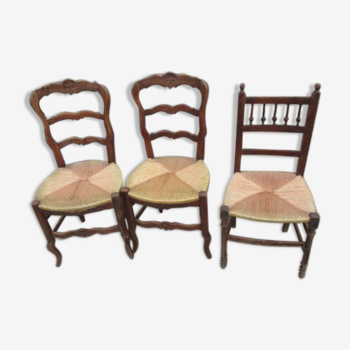 3 chaises paillées anciennes