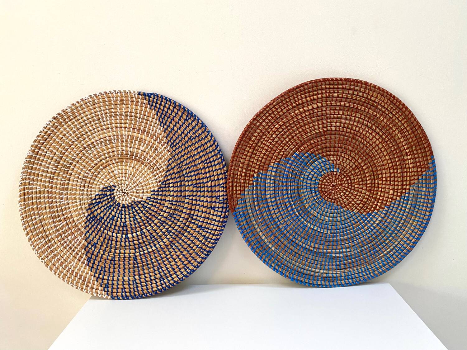 Duo of rattan trays for wall decoration