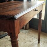 Table d'appoint en chêne du début du 20ème siècle