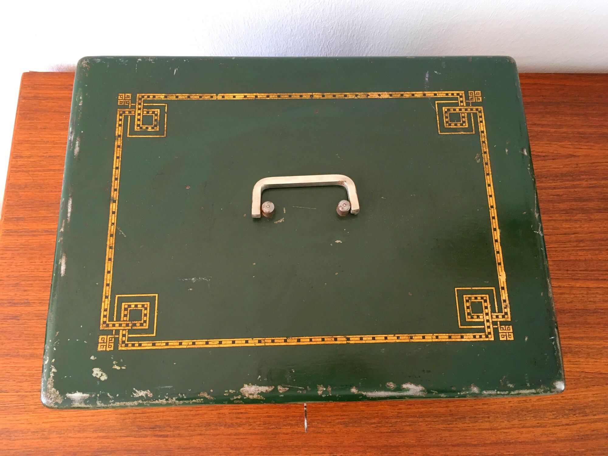 Art deco chest box 30 years