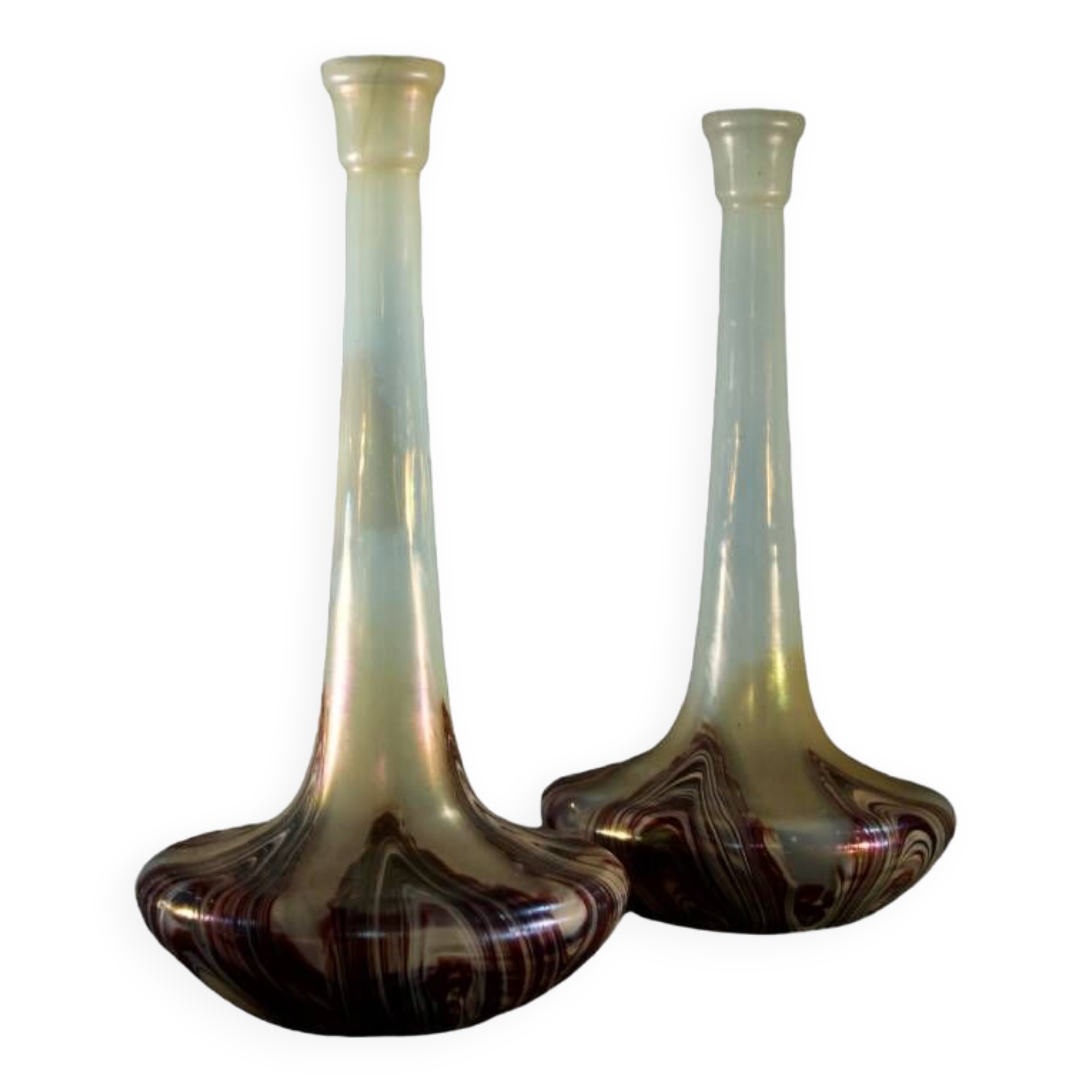 WILHELM KRALIK & SOHN Bohème, pair of Art Nouveau iridescent glass vases, ca 1910