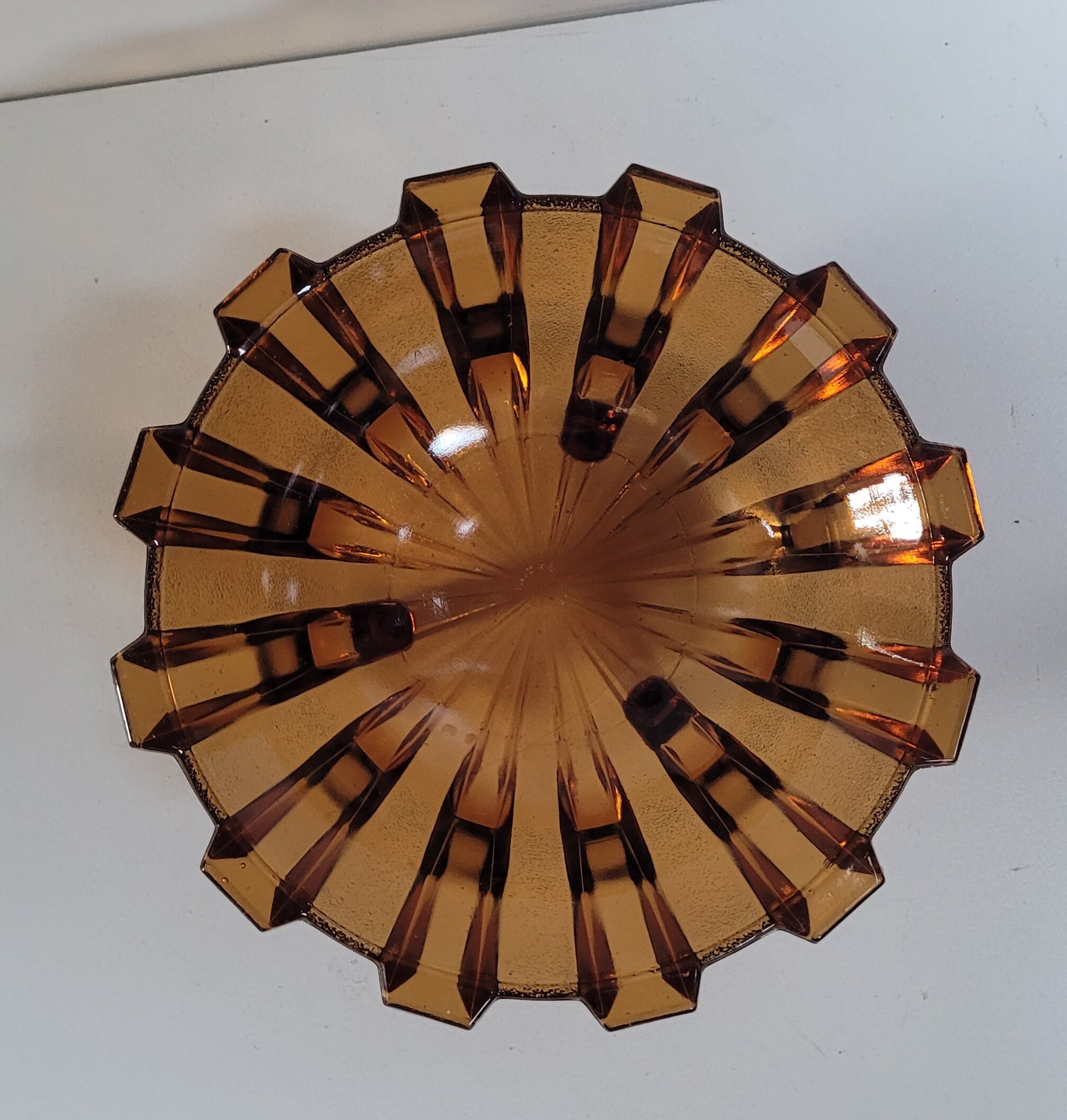 12-point molded glass bowl
