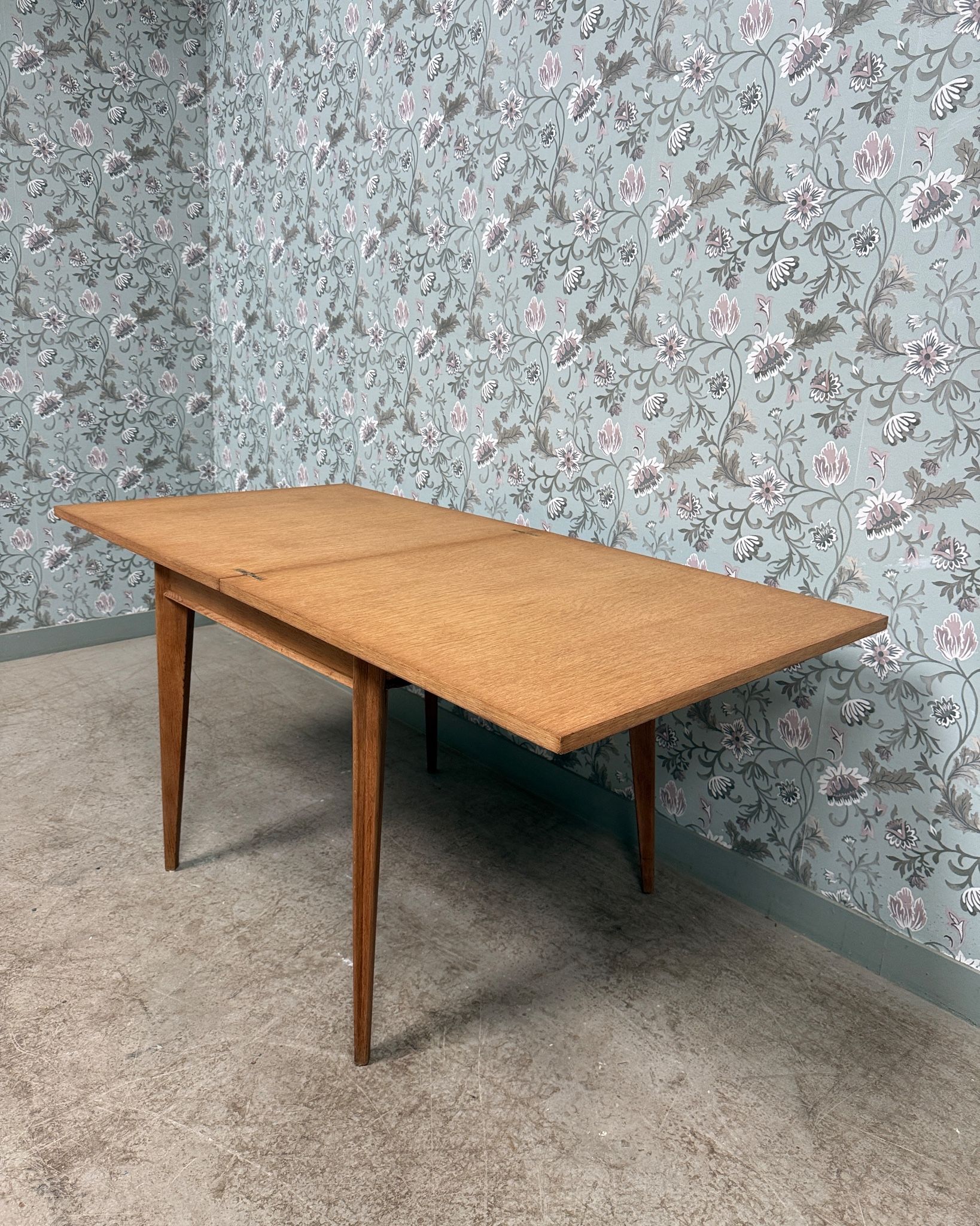 Table extensible en chêne