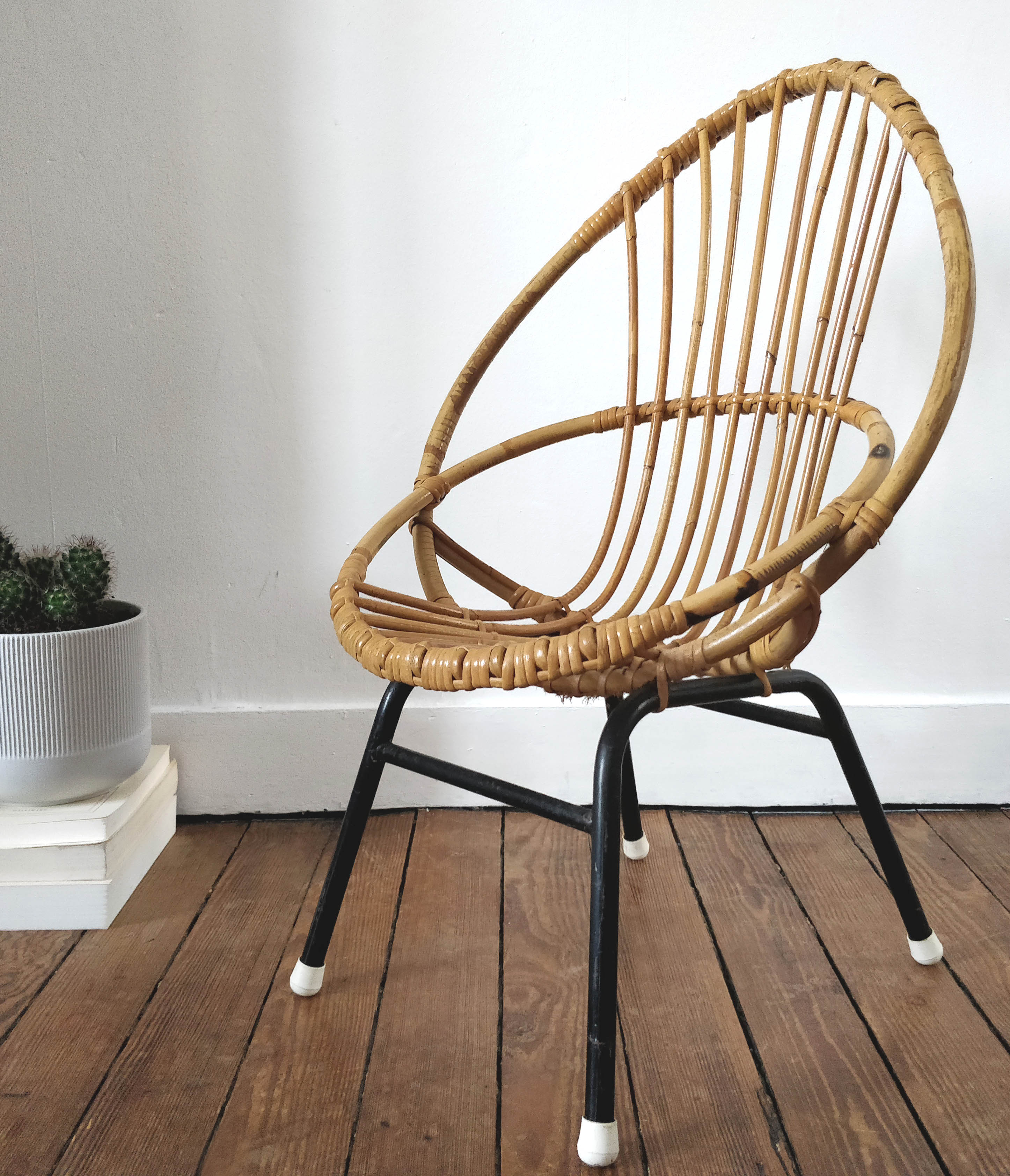 Fauteuil enfant vintage en rotin