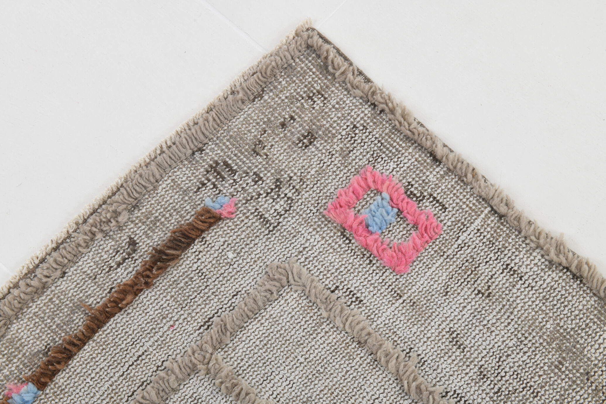 High pille wool turkish rug, 293x209cm