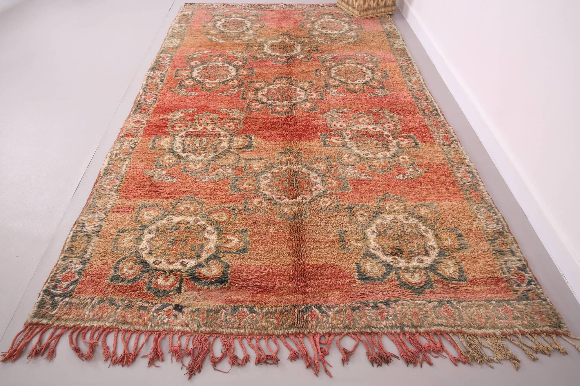 Vintage Moroccan rug 178 x 312 cm - Pink Berber rug - Old Handmade Rug