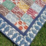 Retro colorful fleece bedspread