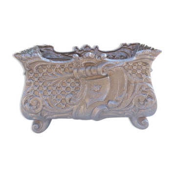 Jardinière en fonte