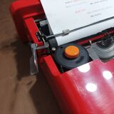 Machine a écrire rouge Olivetti Valentine