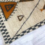 Handmade wool berber rug 250 x 150 cm