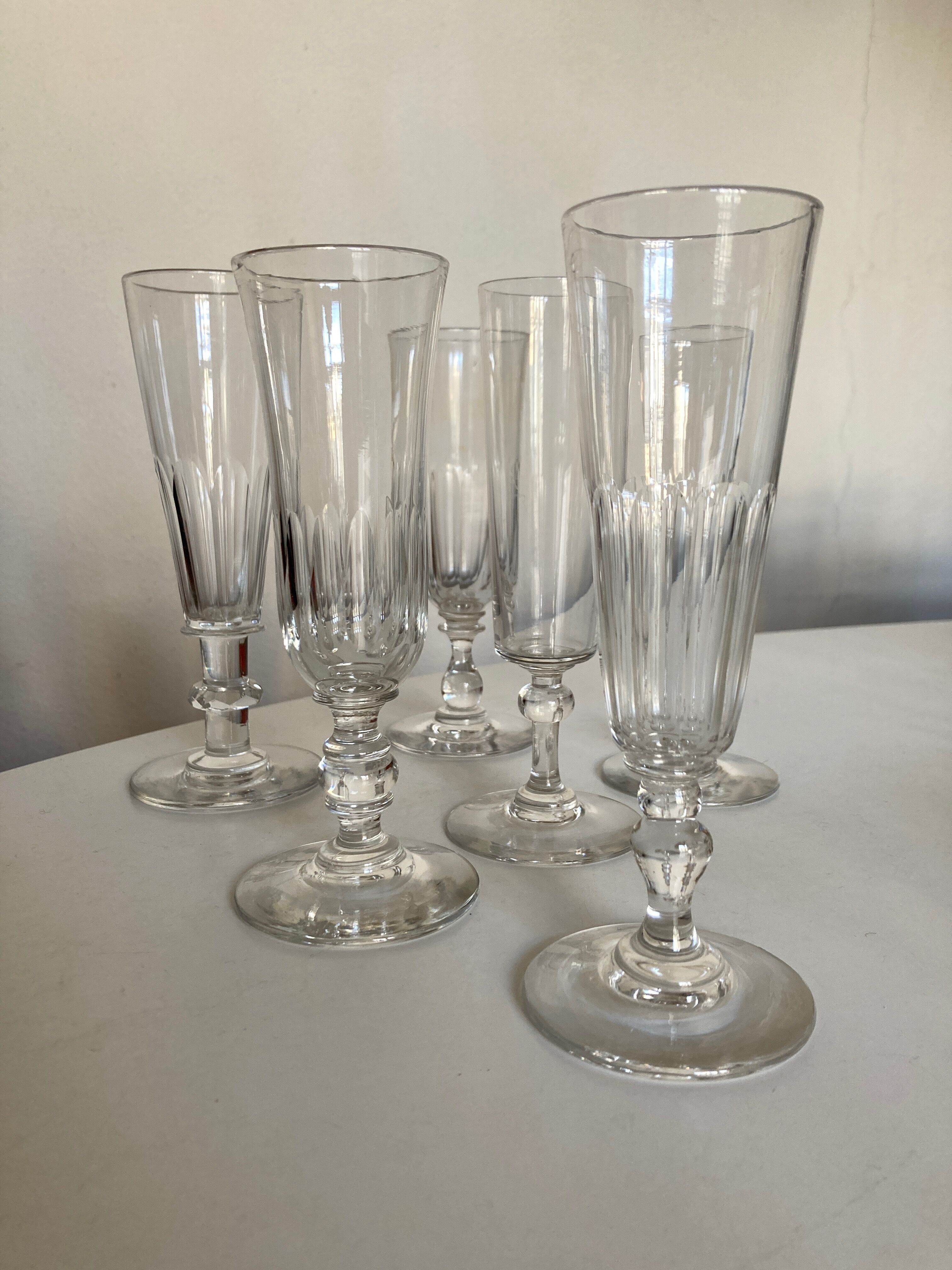 Set of 6 assorted 19th century flat-sided crystal champagne coupes