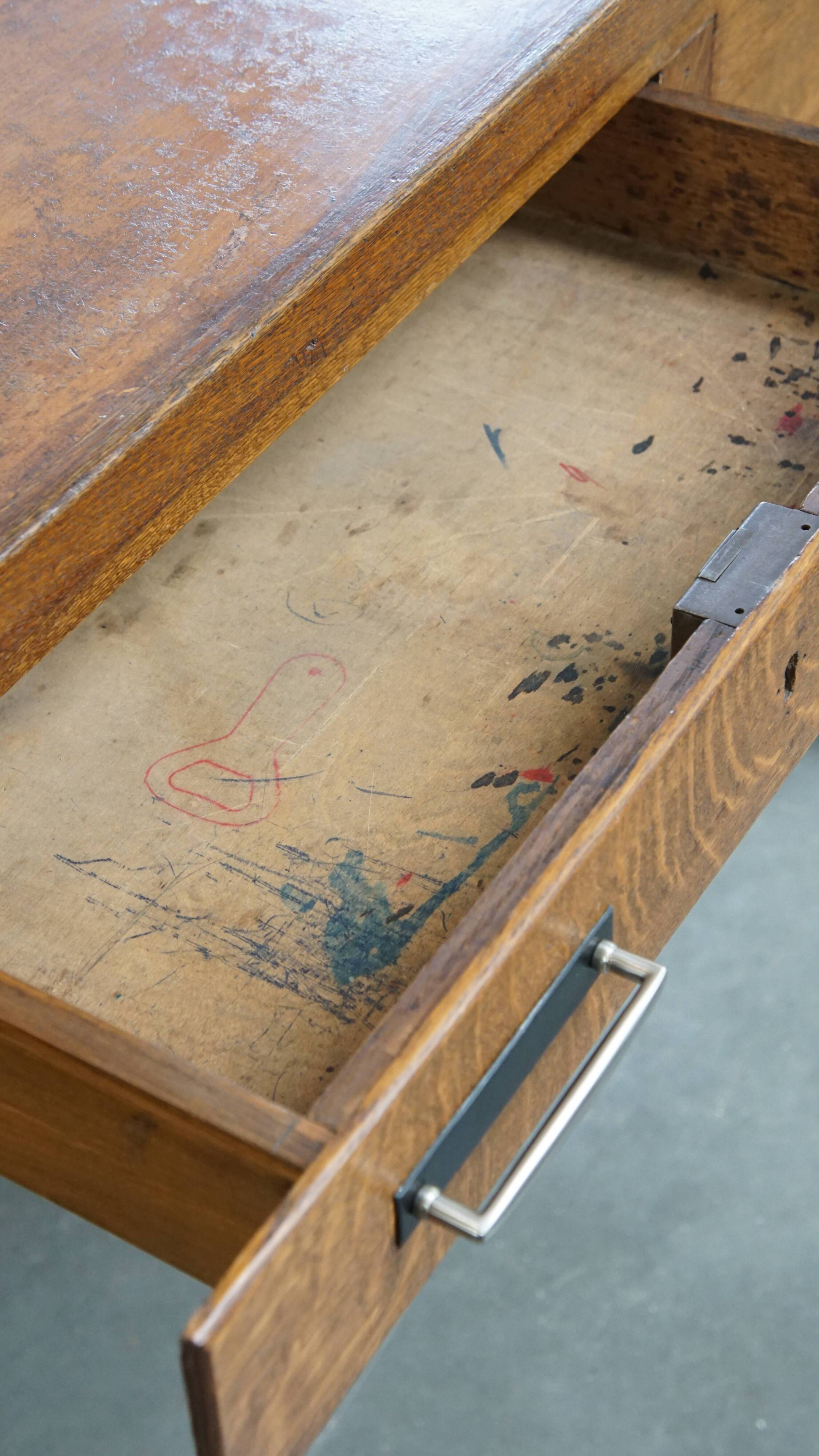 Bureau Art Déco en chêne ancien du début du XXe siècle