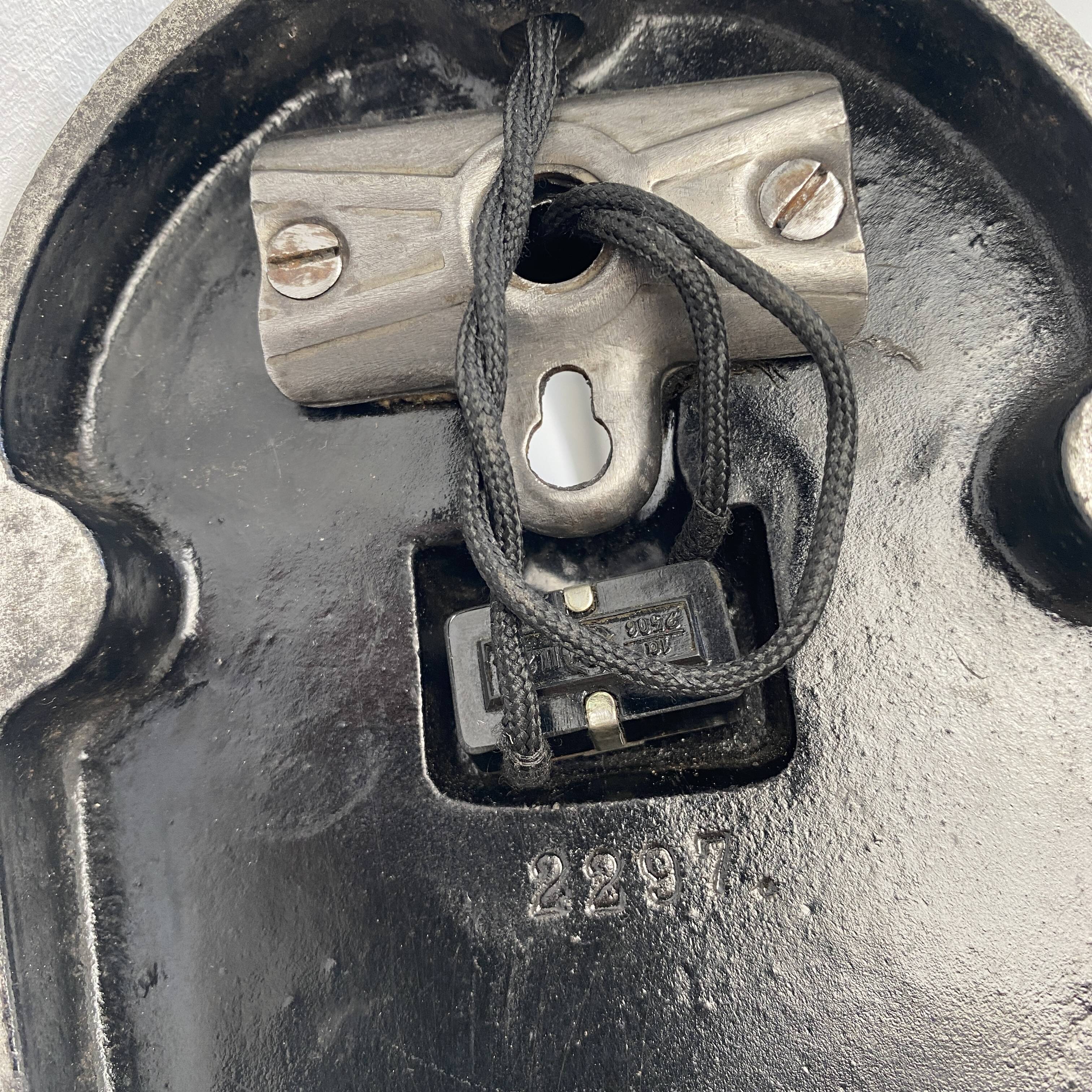 Old bauhaus industrial desk lamp "jacobus"