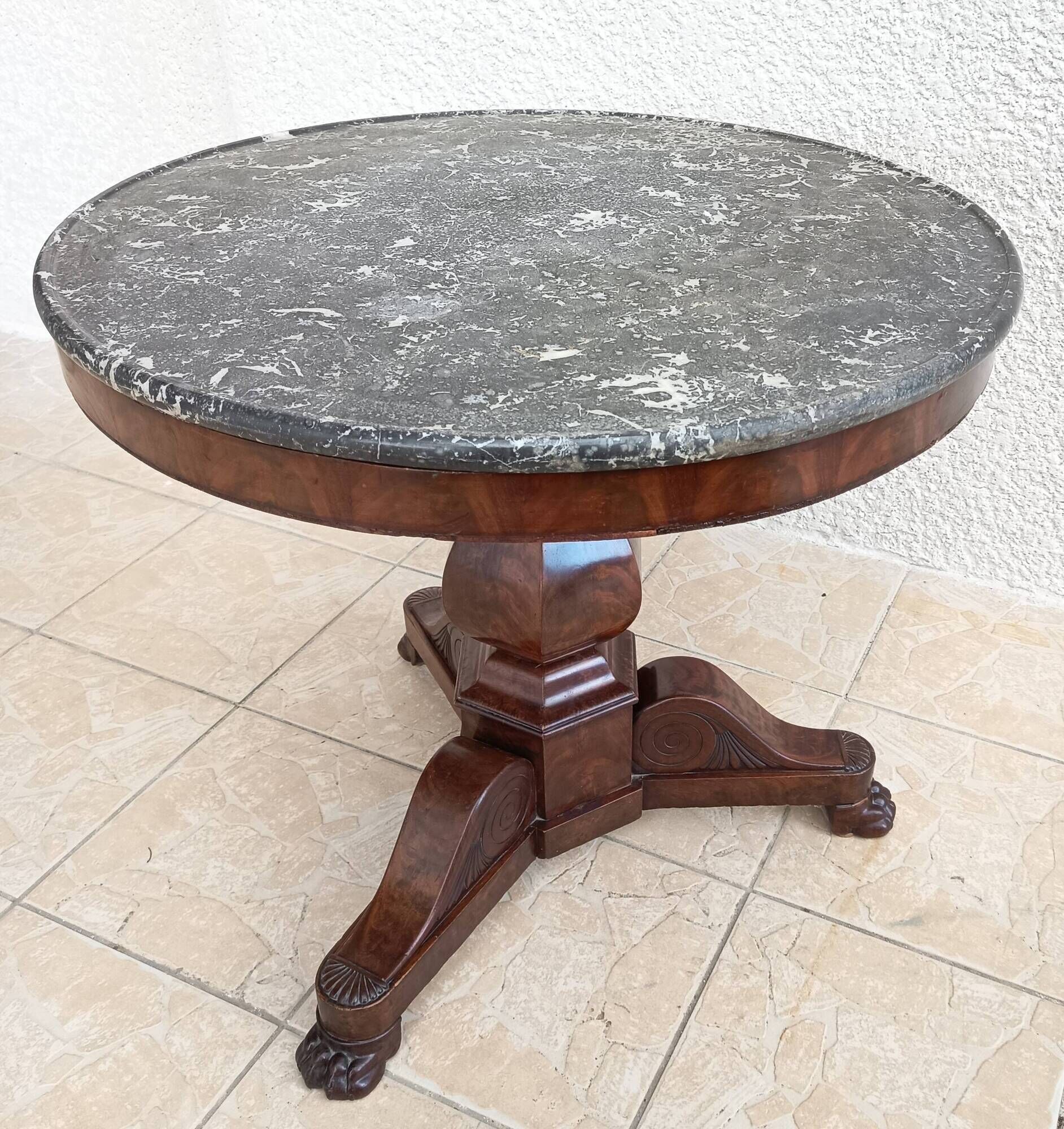 Empire side table in mahogany