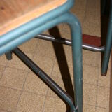 Workshop stool / school