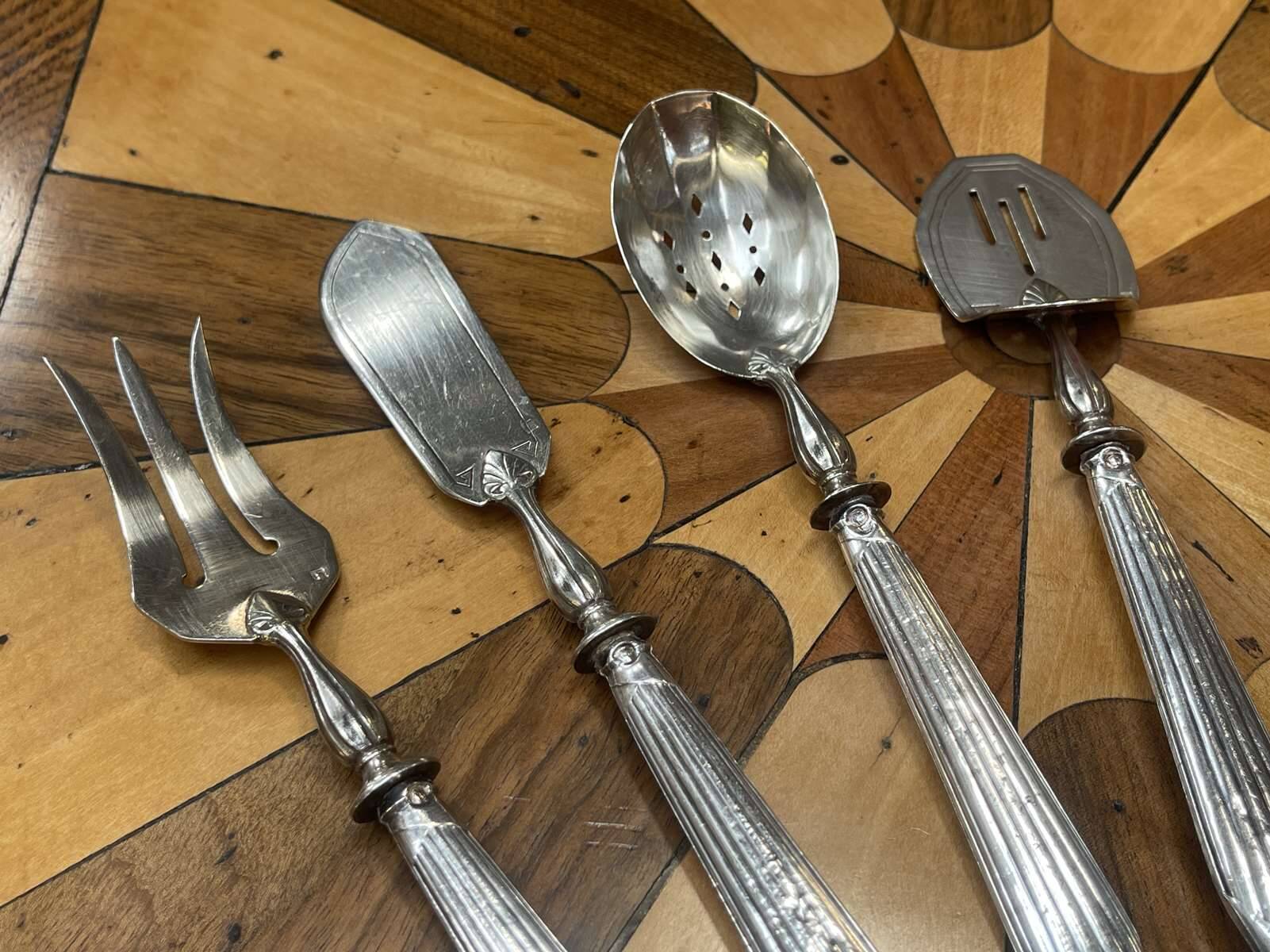 Art Deco sweet treat service in silver metal