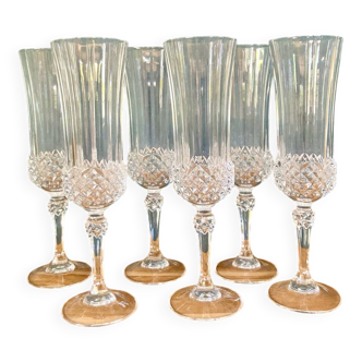 Arques crystal champagne flutes