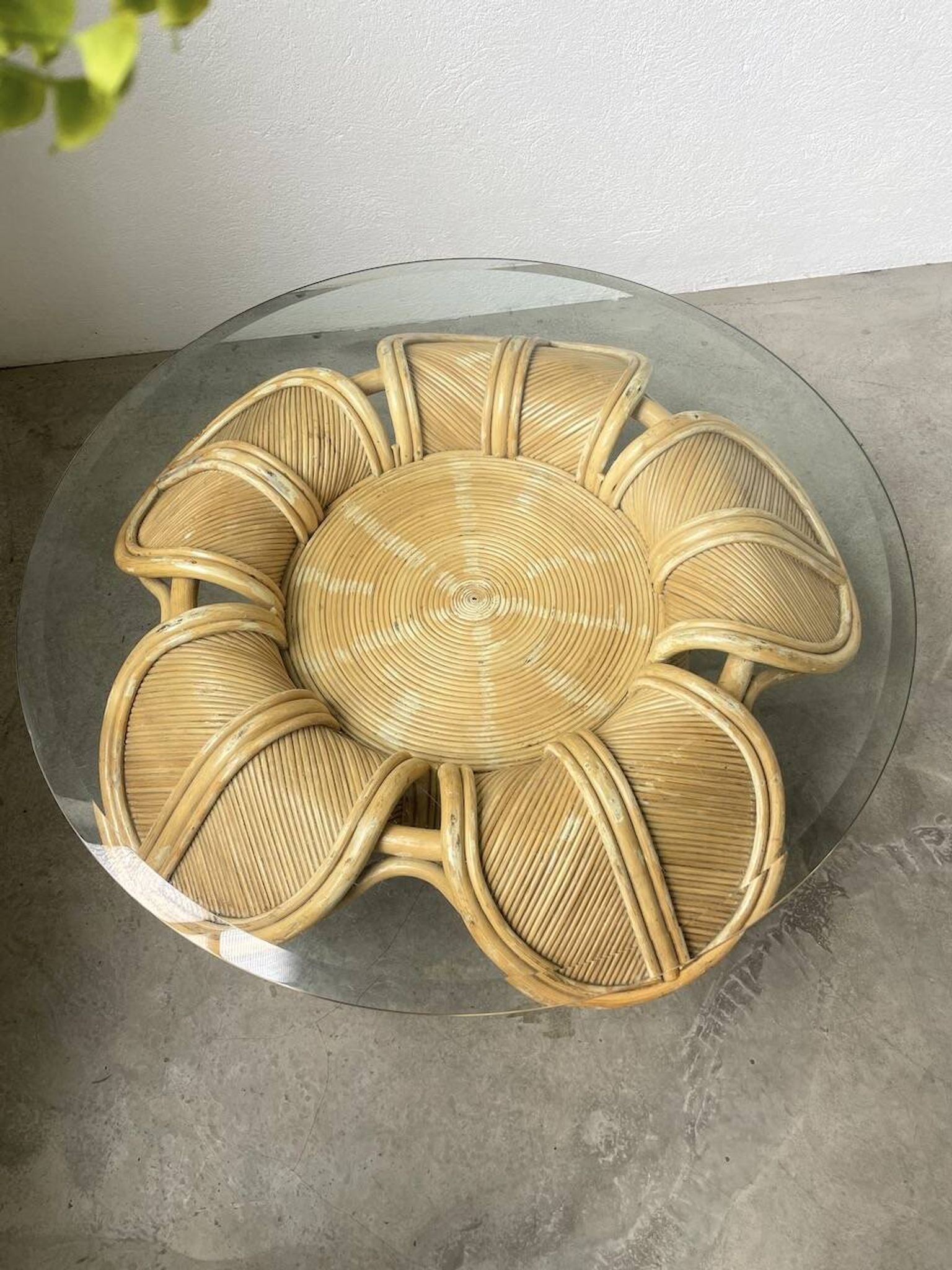 Vivai del sud “flower” rattan coffee table