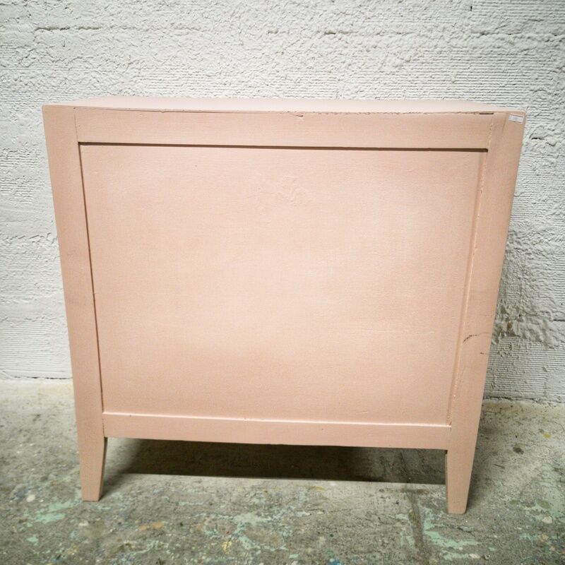 Commode vintage bois et rose