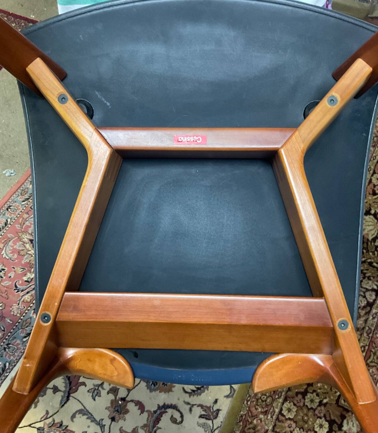 Série de 6 chaises Cassina par Josep Llusca