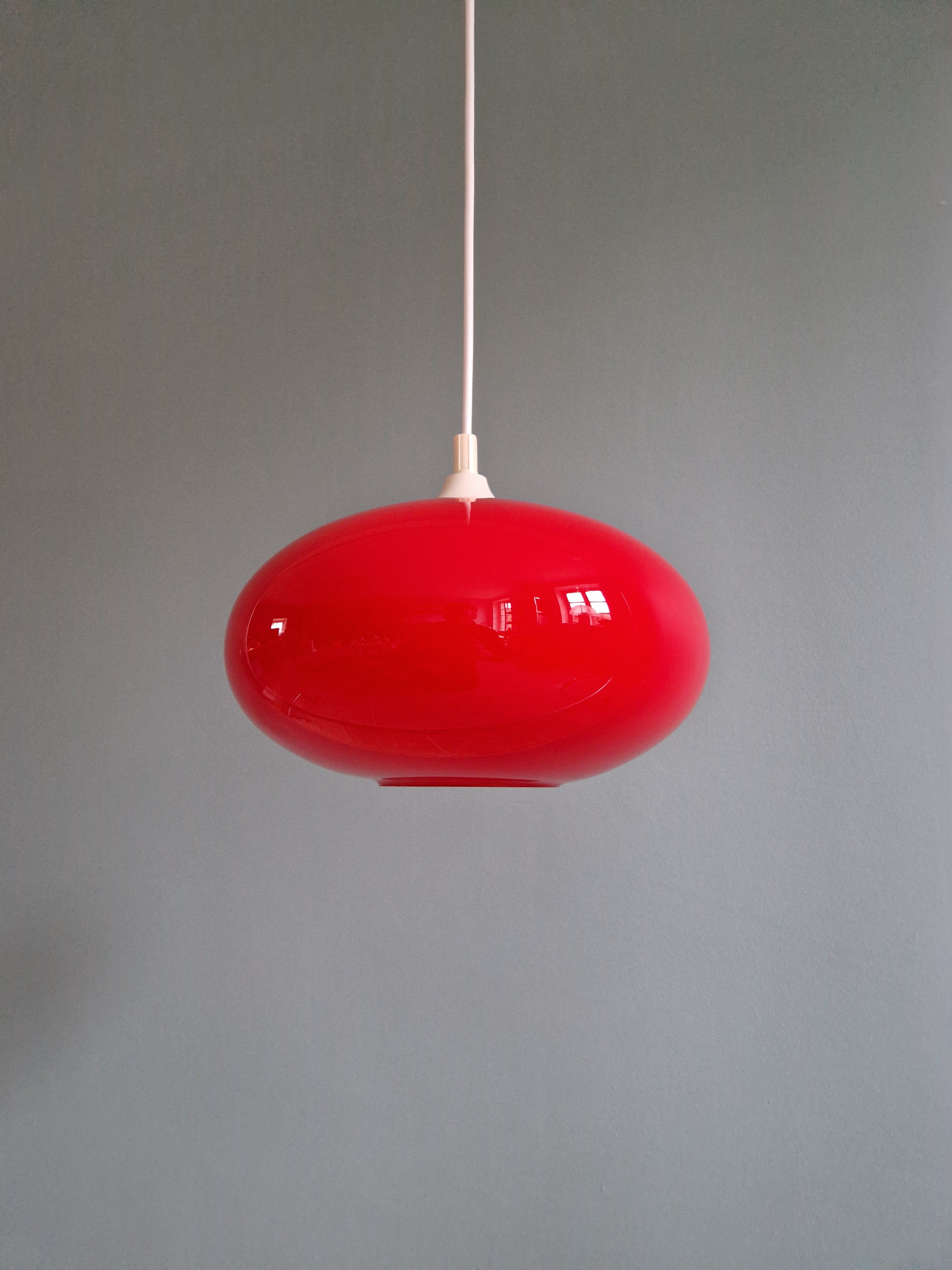 Vintage suspension in red opaline, 1960s-70s.