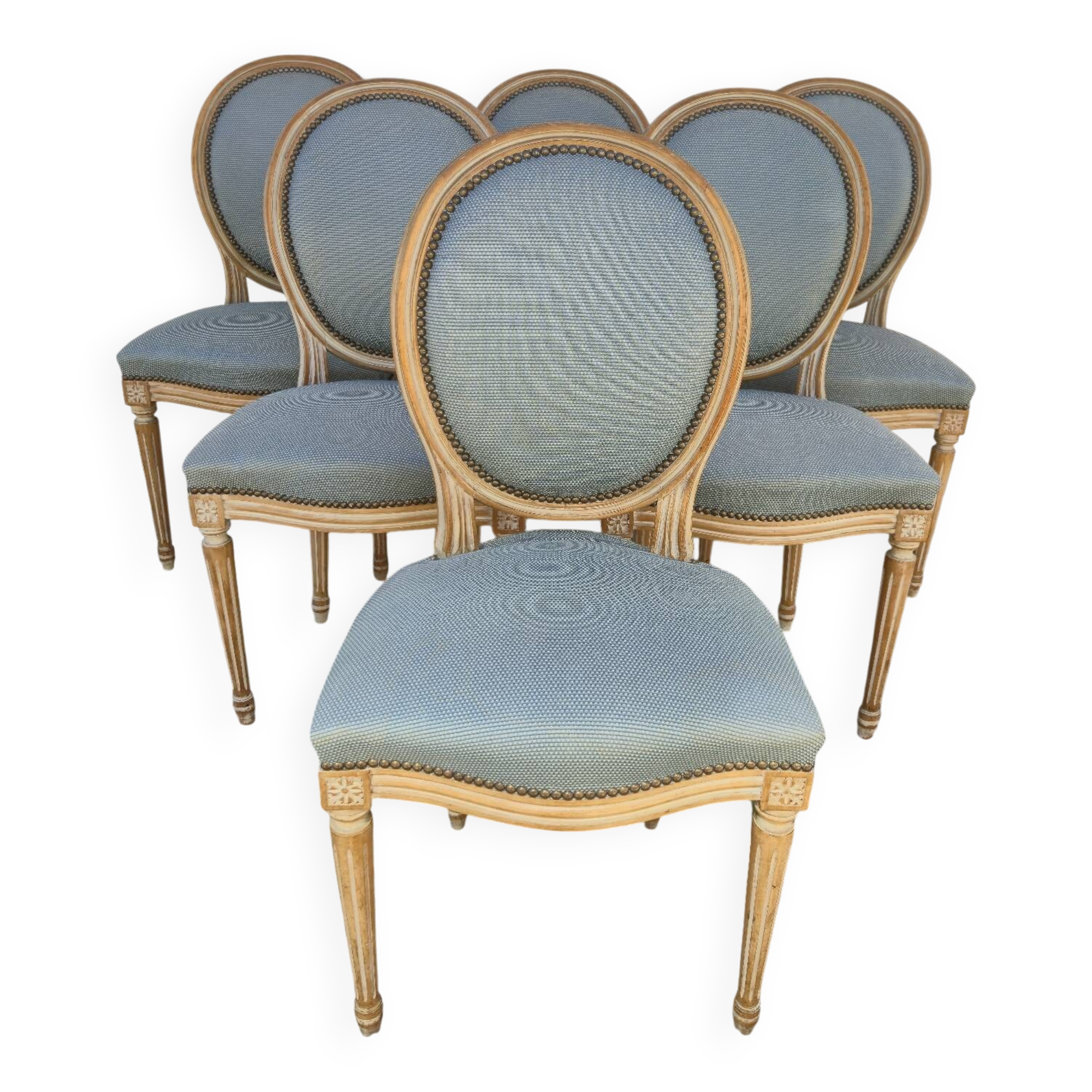 Set of 6 Louis XVI style chairs with antique patinated medallion