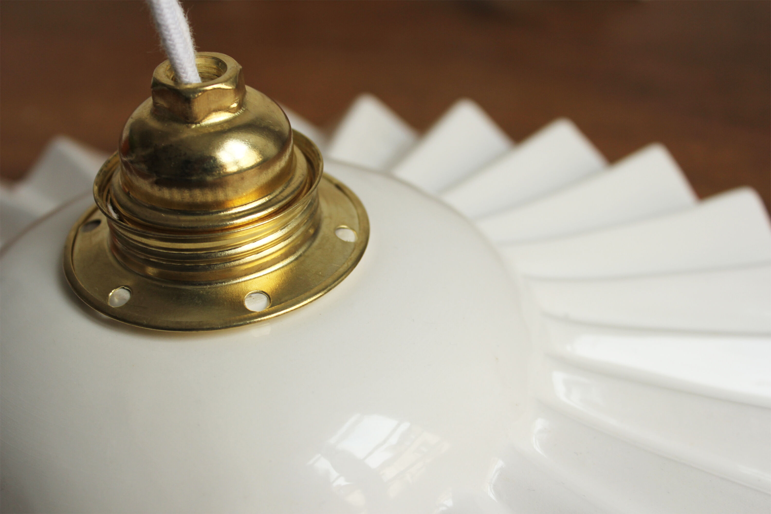 Ceiling lamp, light show shape in vintage ceramic