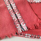 Tablecloth and 12 vintage cotton Basque-style napkins.