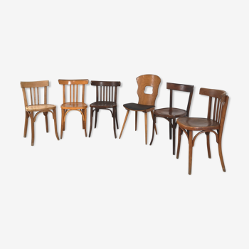 Série de 6 chaises bistrot dépareillées Baumann et Fischel