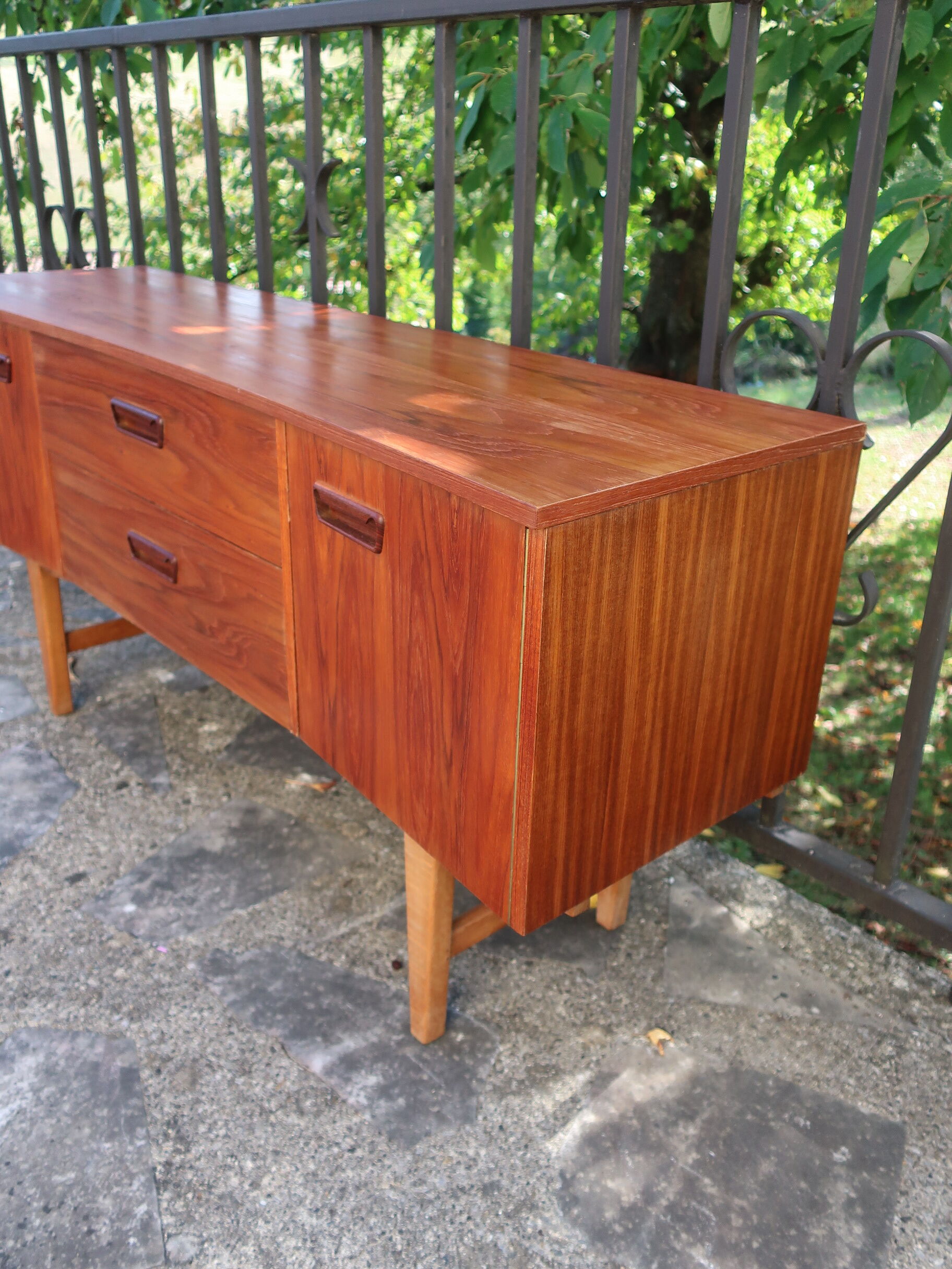 Teak sideboard 60s