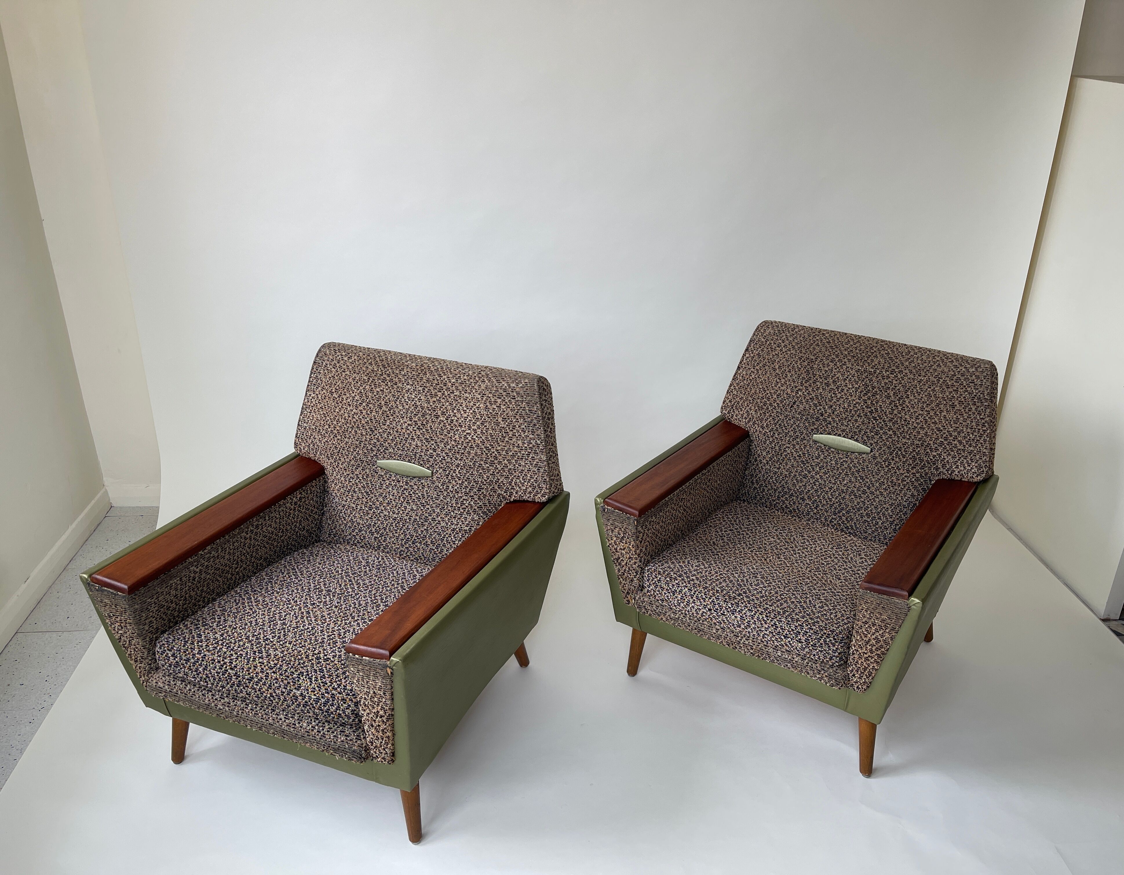 Pair of 1950s Lounge Chairs with Teak Arms