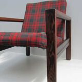 Flesh wenge easy chair