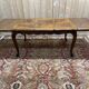 Table à manger en noyer de style Louis XV