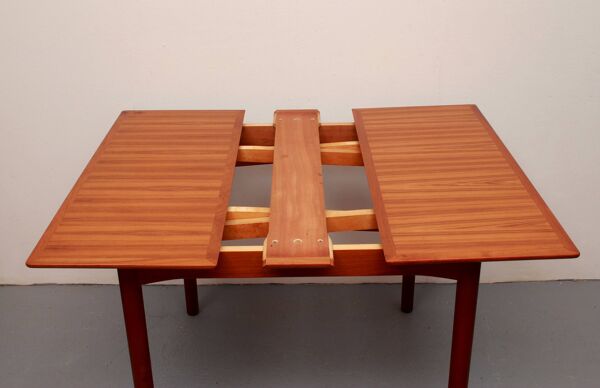 Table à manger extensible carrée en teck des années 60, Sigh & Son Danemark