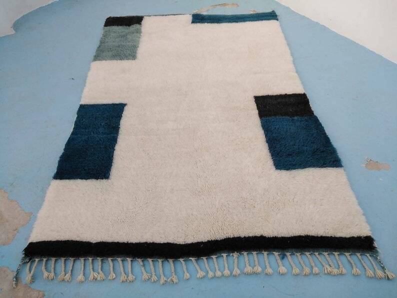 Traditional handmade boujaad rug size 250cmx150cm
