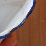 Wall-mounted bouquet holder in Nevers faience - By Amand Hiver