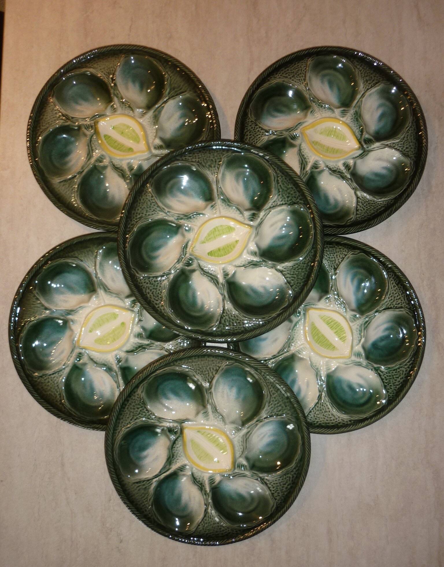 6 Saint Clément oyster plates 4589