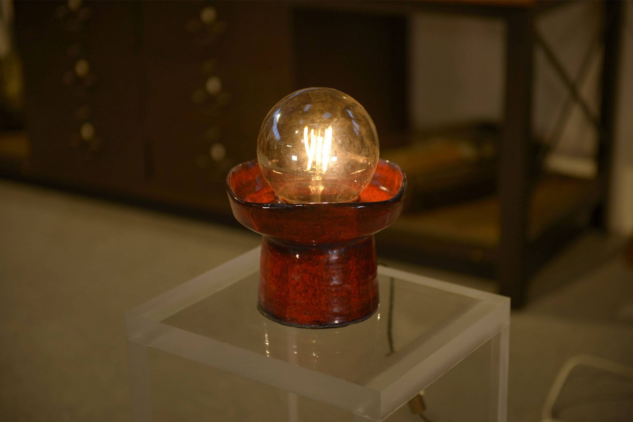 Red ceramic table lamp by Guillerme and Chambron 1980s