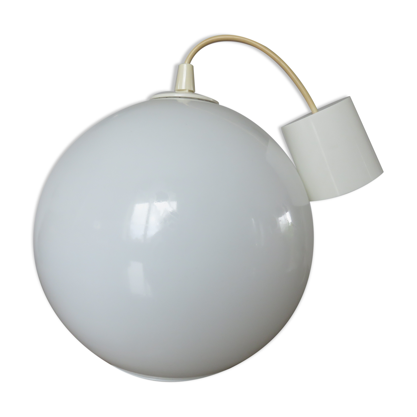 Suspension ball in white opaline 70s