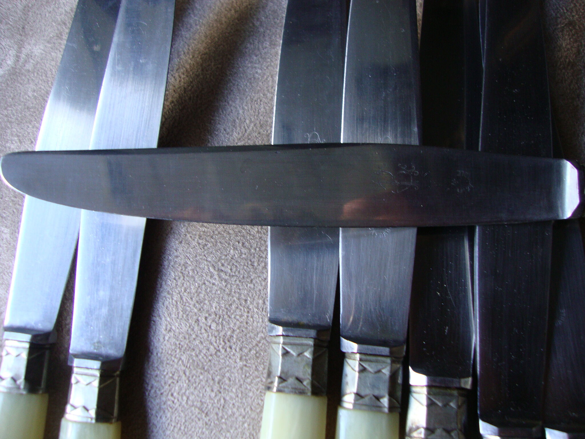 Bakelite knives