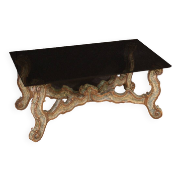 Table basse en bois laqué des années 1960