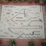 Carpet Beni Ourain 337 x 256 cm