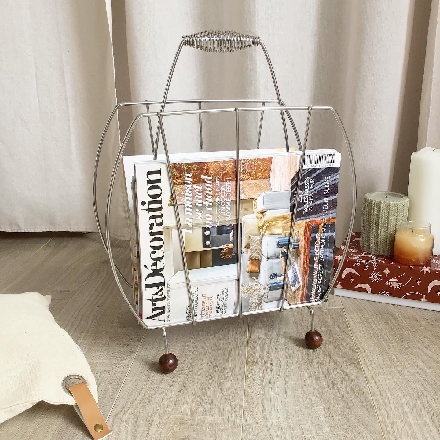 Vintage magazines rack