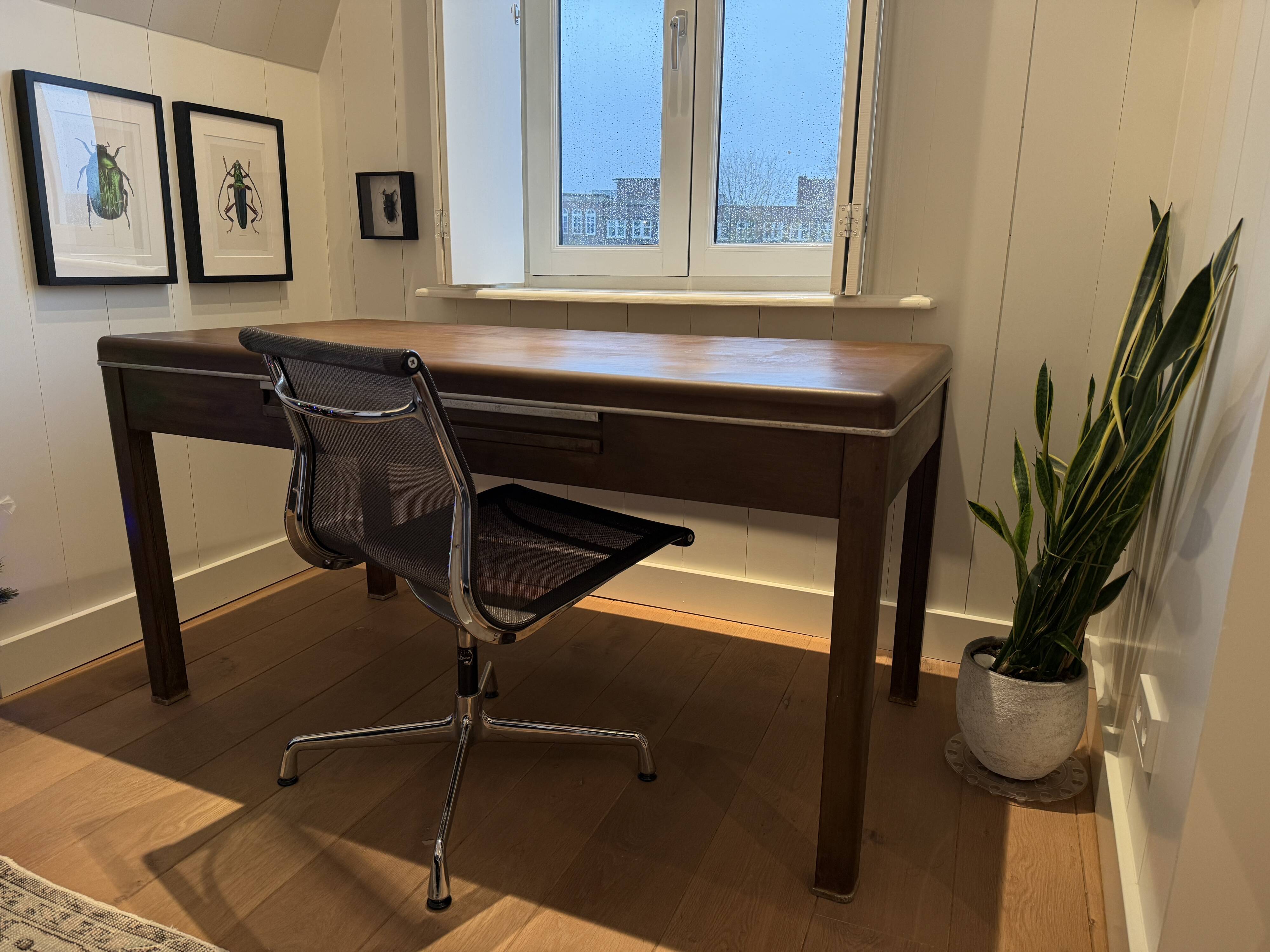 Bureau en métal industriel français "YAC Paris" vers 1950