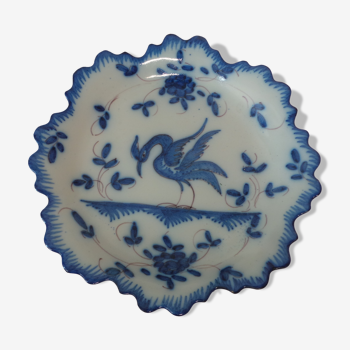 Faience plate of Tolosane Martres with bird decoration