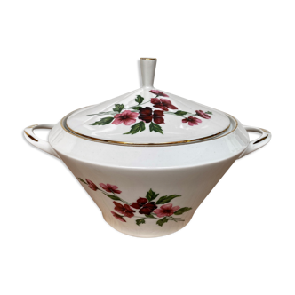 Tureen